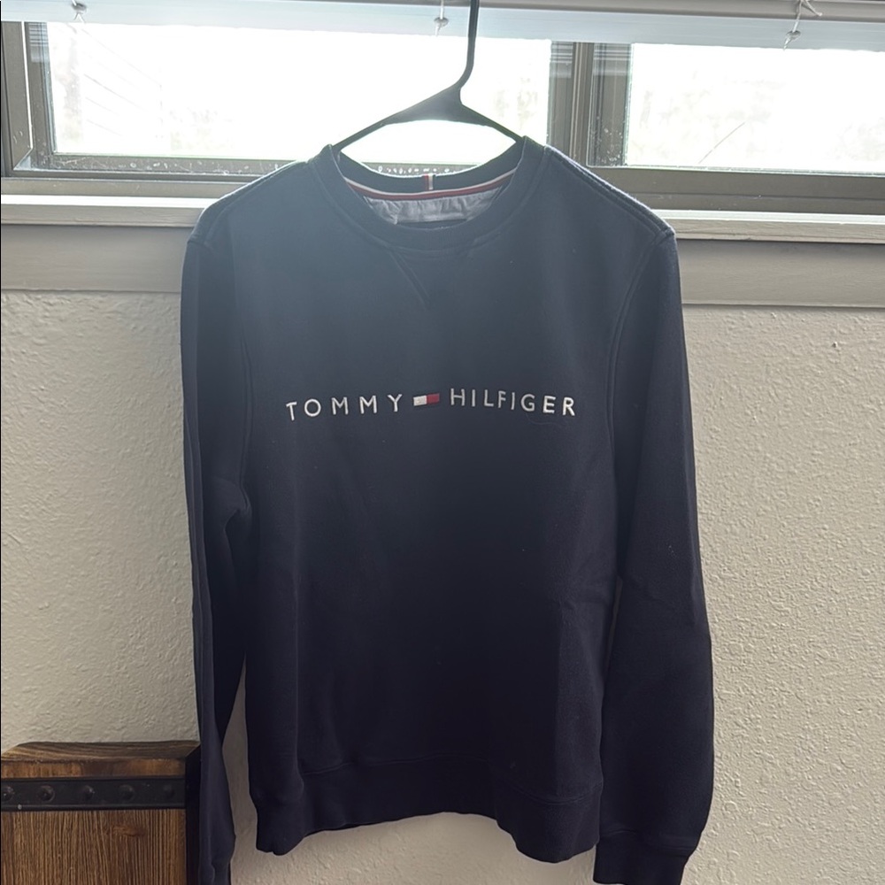 Tommy Hilfiger Women’s Navy Sweater